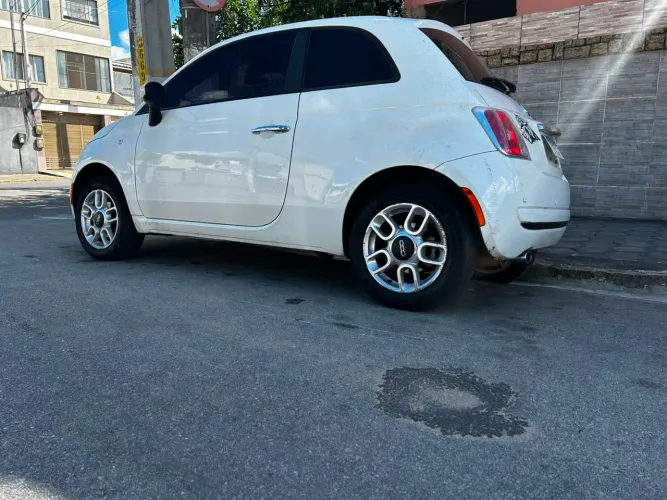 Fiat 500 Cult 1.4 Flex 8V EVO Dualogic 2013