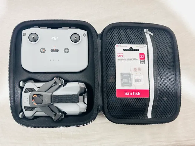 Drone DJI Mini 5 PRO com controle e bateria reserva - Muito novo!