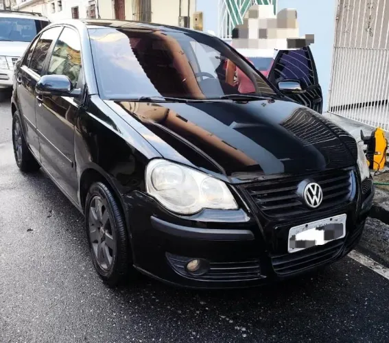 Volkswagen Polo Sedan 1.6 MI Total Flex 8V 4P 2010