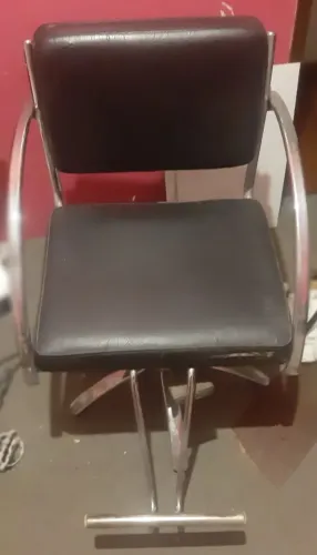 Cadeira hidraulica de cabeçote.650.