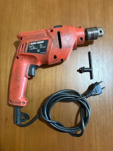 Furadeira Black Decker