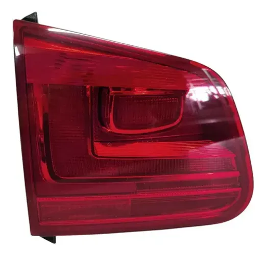 Lanterna Traseira Tampa Esquerda Vw Tiguan 2012  Esquerdo/motorista Vermelho