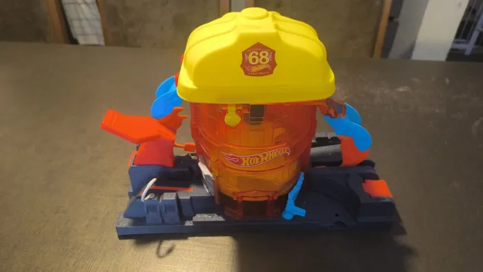 Pista hot Wheels bombeiro