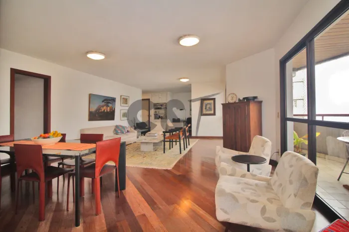 Cobertura Duplex - 5 Dormitórios (Suítes) à Venda no Alto da Boa Vista - São Paulo/SP