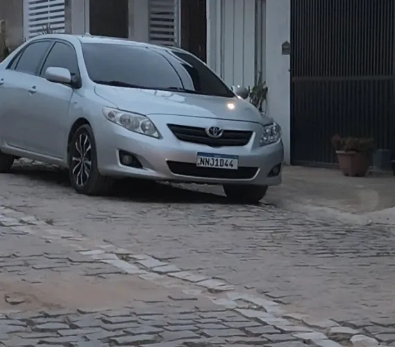 Toyota Corolla XLI 1.8/1.8 Flex 16V Aut. 2011