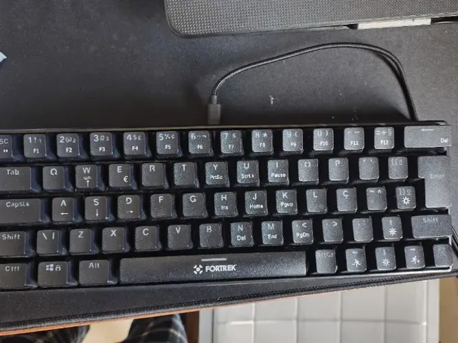 Teclado mecânico fortrek