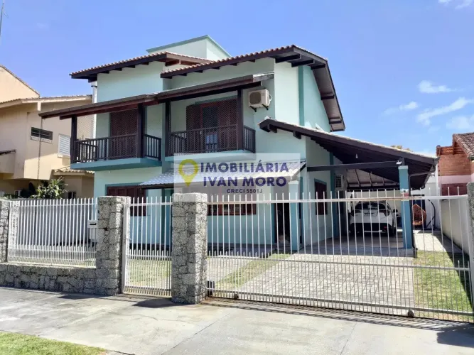 Casa à venda em Daniela - Florianópolis - SC