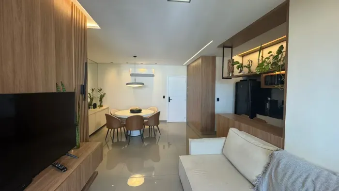 Apartamento à venda no bairro Cazeca em Uberlândia