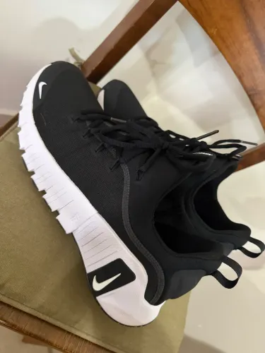 NIKE METCON 44 