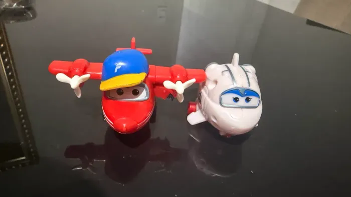 Miniaturas super wings 