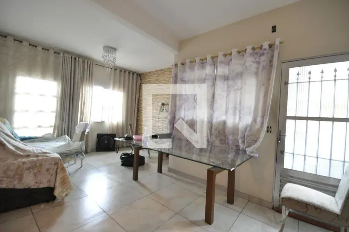 Casa à Venda - Vila Guilherme, 8 Quartos, 400 m2