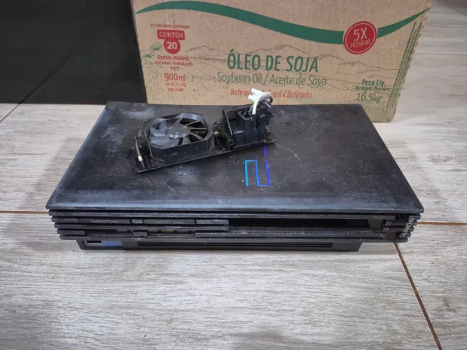 Carcaça do playstation 2 midnight black com manchas