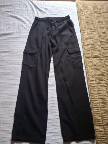 Calça cargo preta