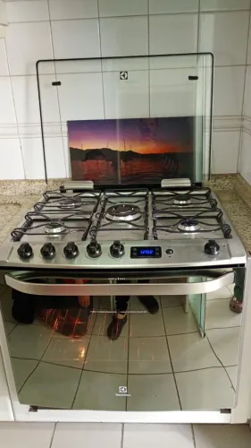 VENDO FOGÃO ELETROLUX INOX 5 BOCAS