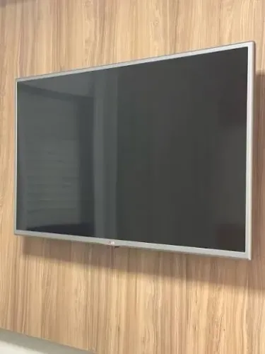 Televisão LG 39" com chromecast