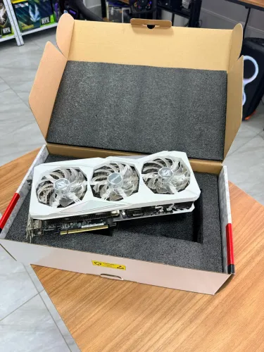 RX 7700 XT STELL LEGEND 12GB