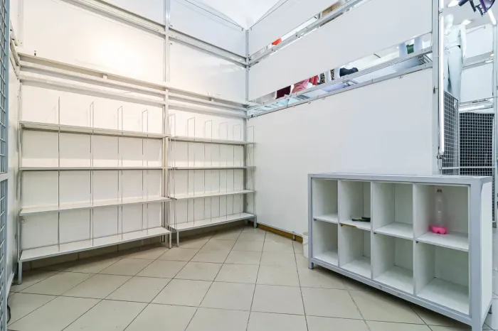 Loja em shopping na Rua Ministro Firmino Whitaker, 124 - LOJA 01 BOX 40 8 m²
