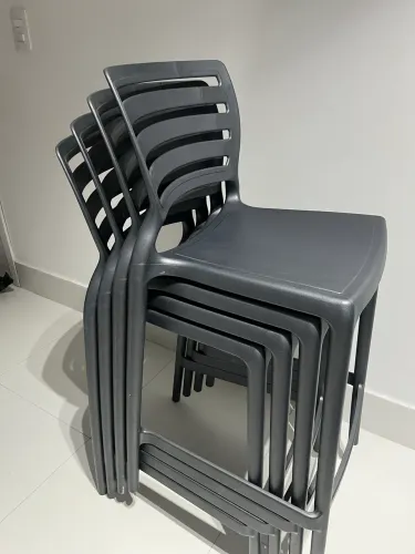 Conjunto com 4 Banquetas
