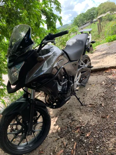 Moto muito conservada 
