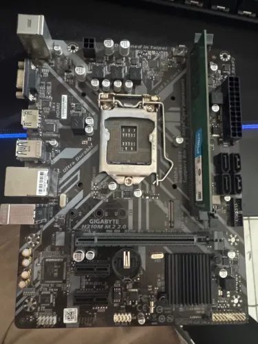 KIT H310M + 4GB RAM