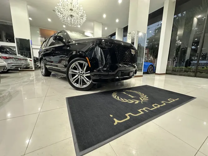 Cadillac Escalade ESV 2026