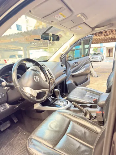 Nissan Frontier XE CD 4X4 2.3 Bi-TB Diesel Aut. 2019