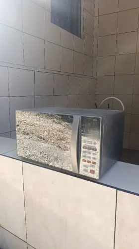 Microondas com defeito 