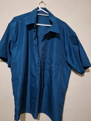 CAMISA SOCIAL MADCULINA COM BOLSO - Tam 3