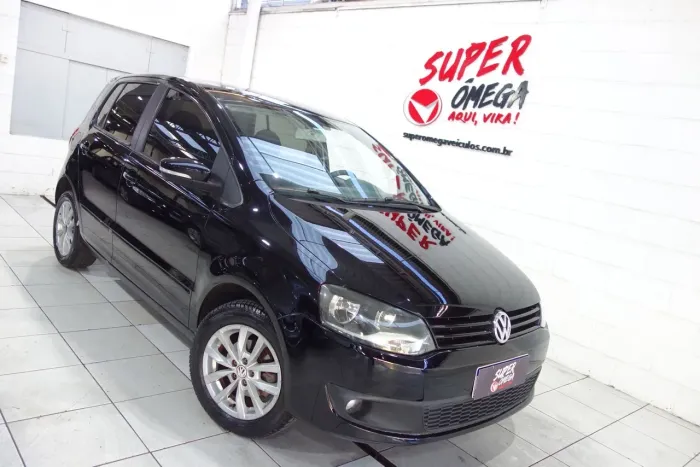 Volkswagen Fox 1.0 MI Total Flex 8V 5P 2014