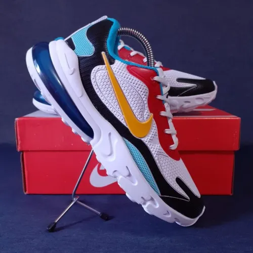 Tenis