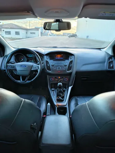 Ford Focus 1.6 S/se/se Plus Flex 8v/16v 5P 2016