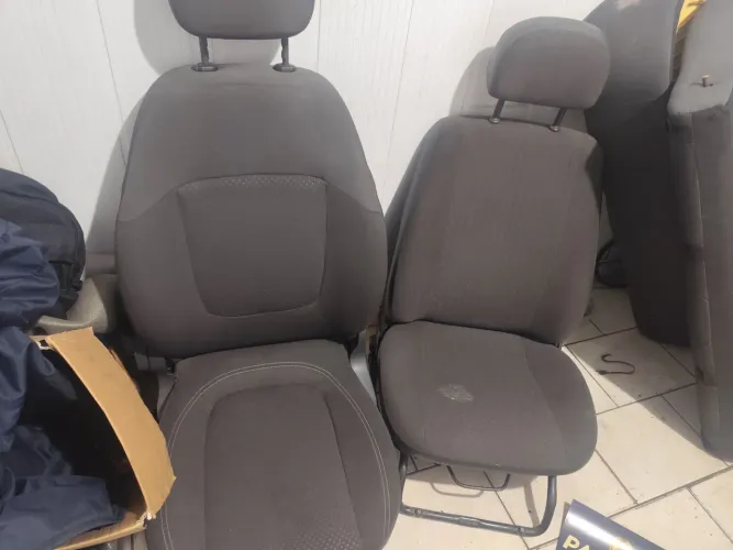 Vendo jogo de banco Palio/grand Siena 