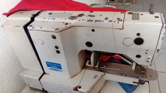 Máquina de costura