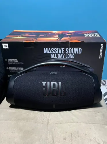 JBL BOOMBOX 3 - SEMINOVA NA CAIXA