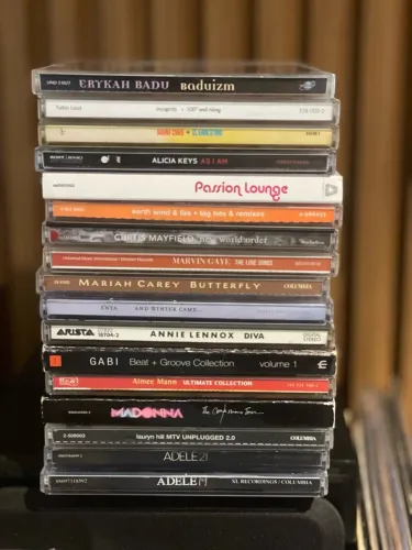 Lote de 17 cds de pop