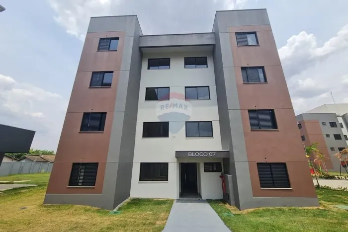 Apartamento de 2 quartos à venda no Residencial Europa, no bairro Veneza em Lucas do Rio V
