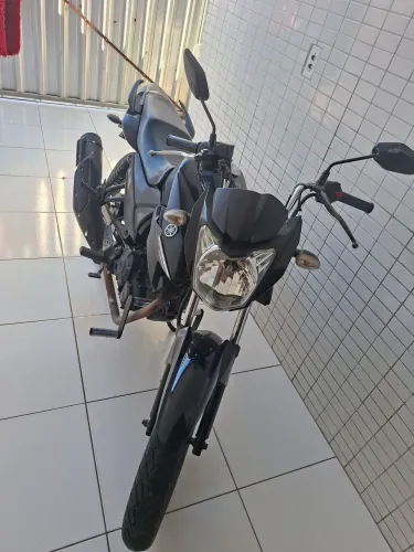 Vende-se ou troca