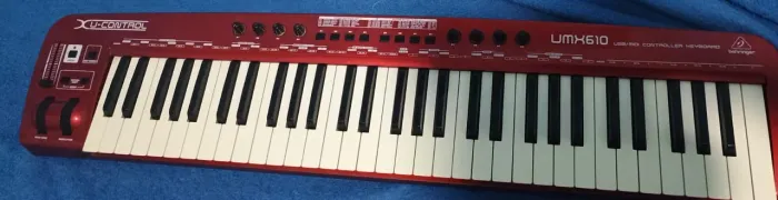 Controlador Behringer