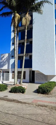 Aluga-se Kitnet ou Loft em Criciúma, próximo a Unesc.