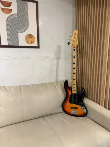 Tagima Jazz Bass 4 Cordas | Sunburst | Ótimo Estado