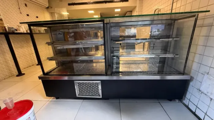 Conjunto Estufas Expositores Quente Frio e Neutro para lanchonete