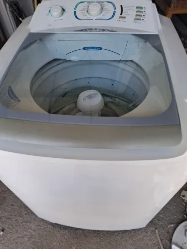 Máquina de Lavar Roupa Electrolux 12kg 