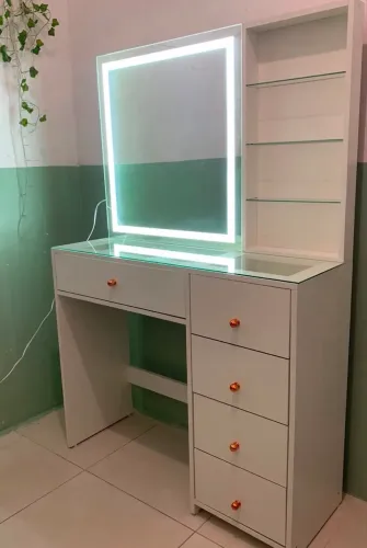 Penteadeira com Led