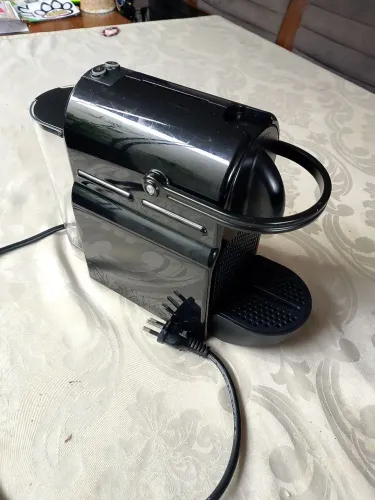 Cafeteira Nespresso Inissia