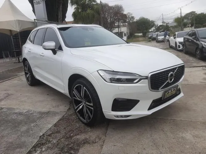 Volvo XC 60 T-5 R-design 2.0 AWD 5P 2018