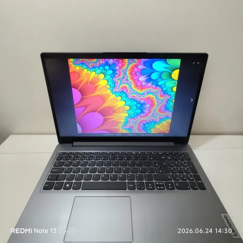 Notebook Lenovo - Intel Core de 11a Geração - SSD 256 GB - 8GB de RAM