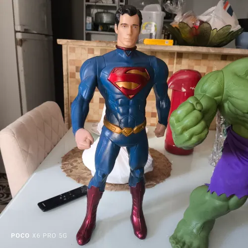 Bonecos Marvel 