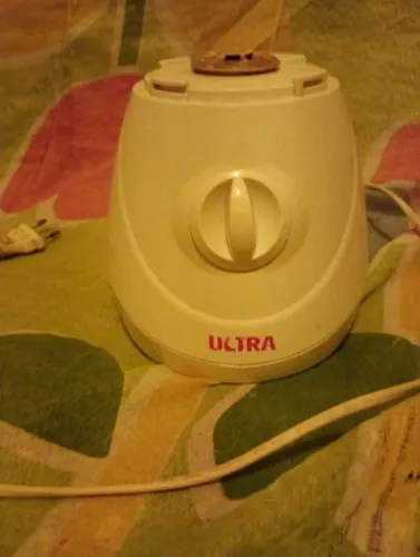 Excelente Liquidificador Ultra Super Conservado Funcionando sem copo