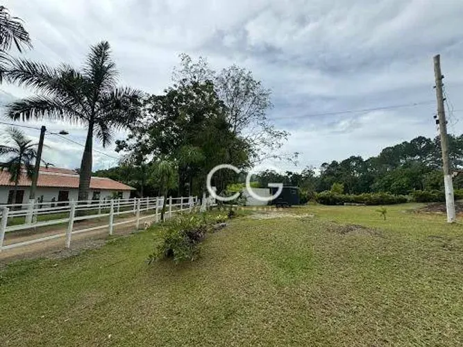 Rancho com 2 dormitórios à venda, 50000 m² por R$ 1.990.000,00 - Ipiabas - Barra do Piraí/