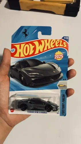 Ferrari SF90 Stradale - Hot Wheels